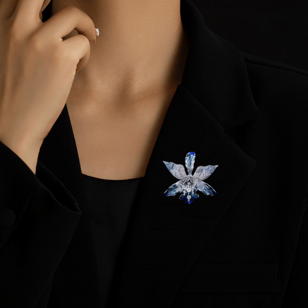 AVELIA Silver Blue Iris Brooch