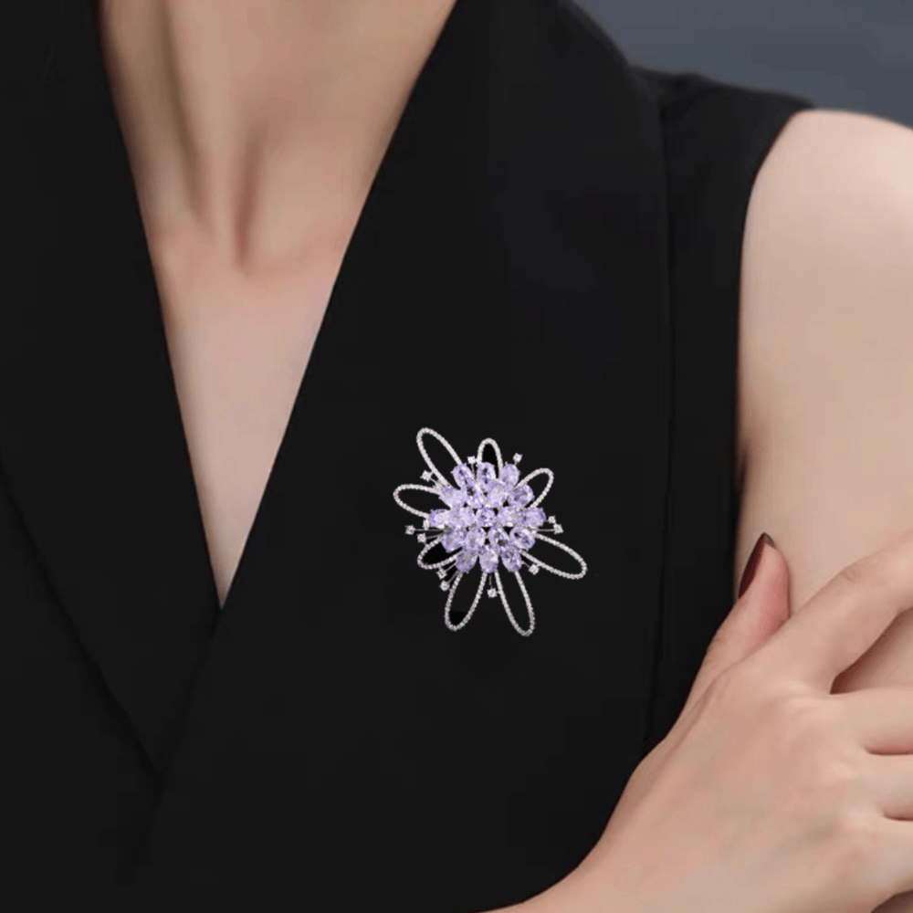 AVELIA Snowflake Brooch