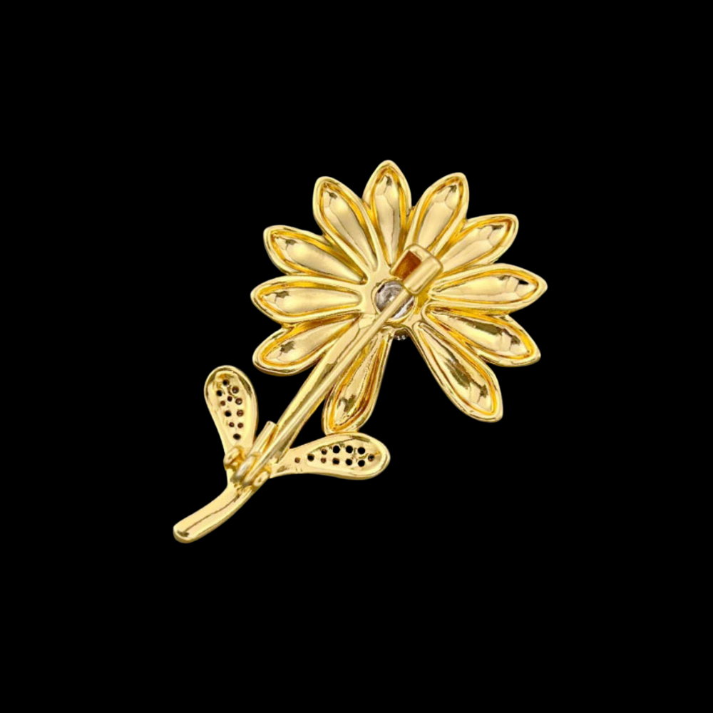 AVELIA Vintage Gold Daisy Brooch