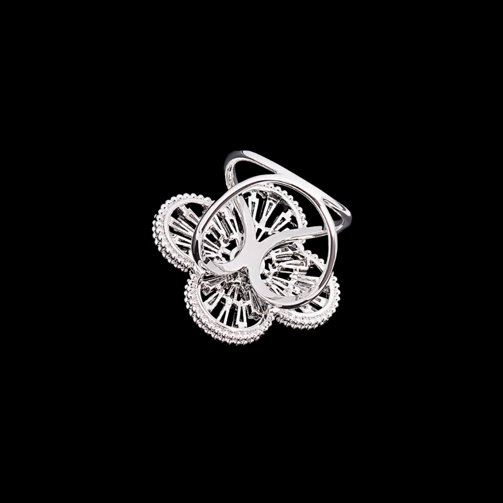 AVELIA Vintage Silver Crystal Scarf Ring