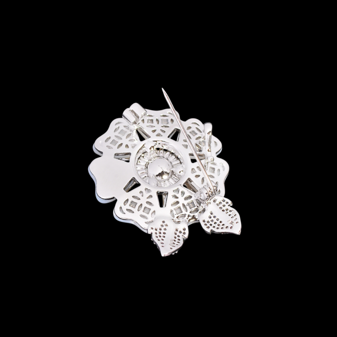 AVELIA Silver Mother of Pearl Flower Brooch