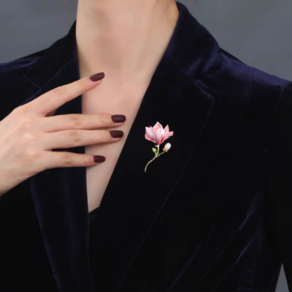 AVELIA Pink Flower Brooch