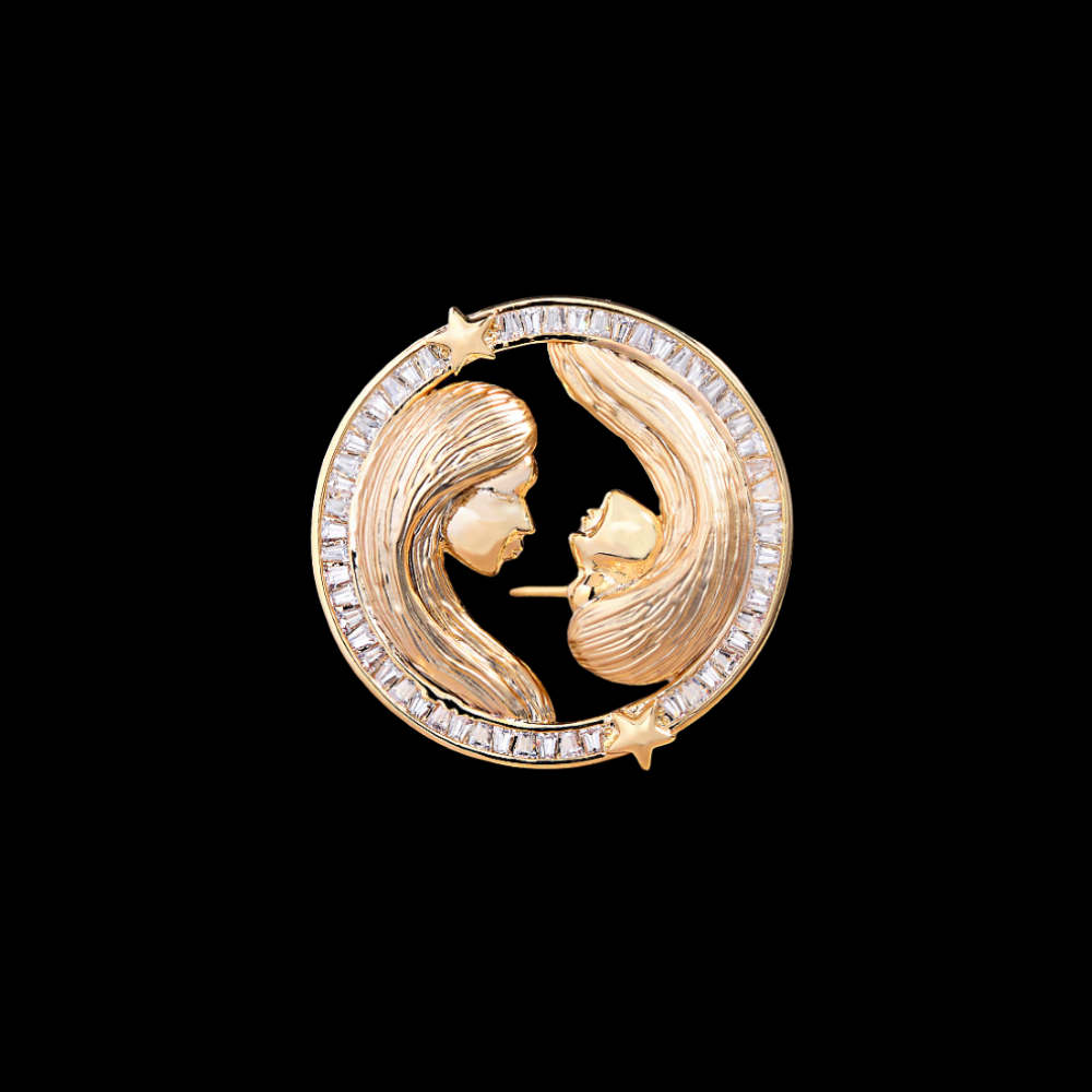 AVELIA Vintage Sculptural Cameo Brooch
