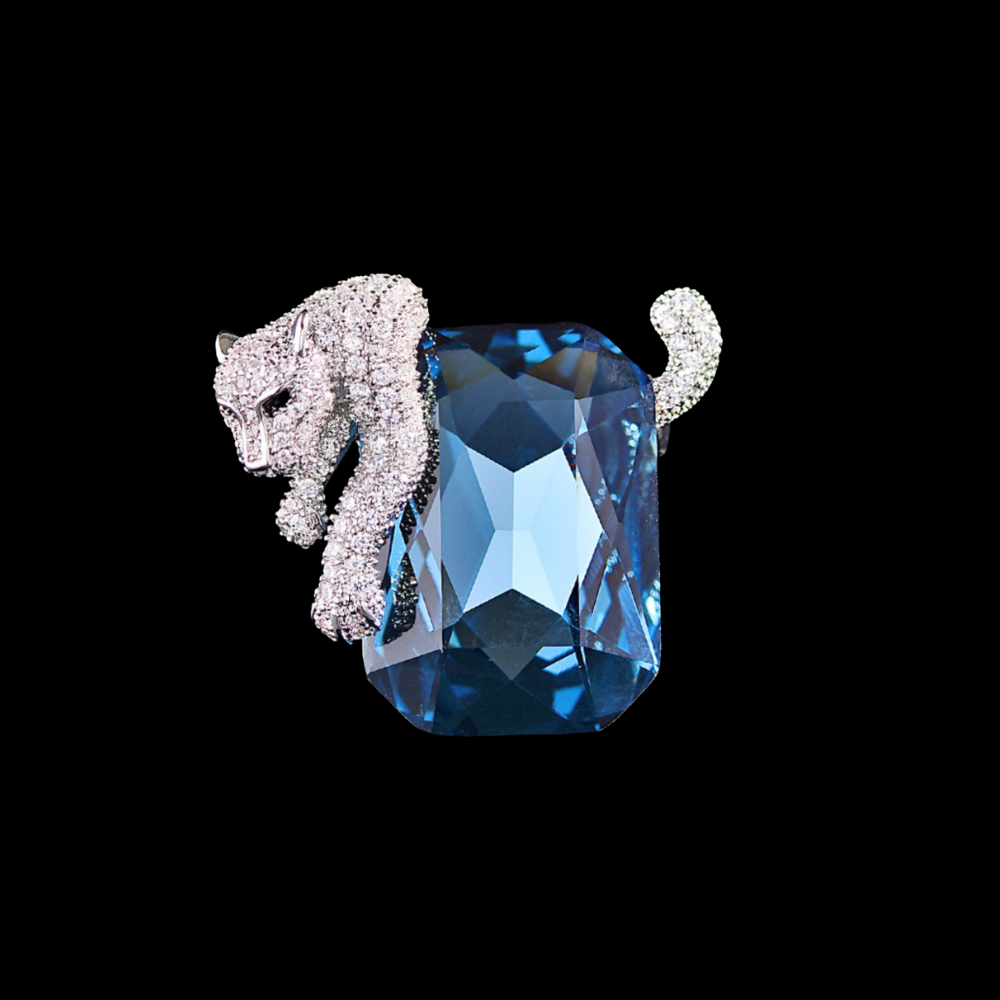 AVELIA Vintage Leopard Brooch