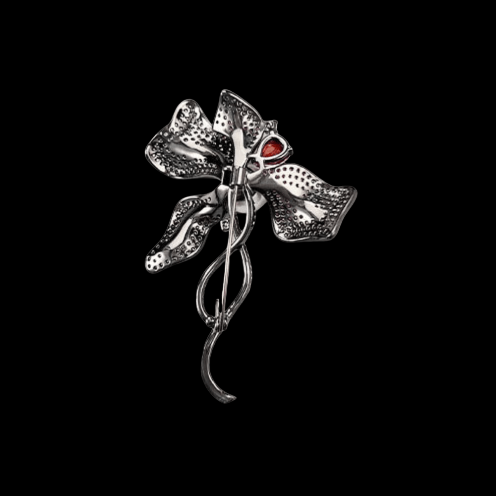 AVELIA Black Iris Brooch​