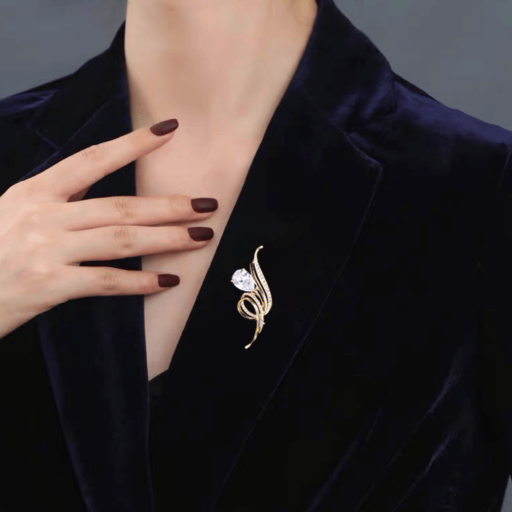 AVELIA Clear Crystal Brooch