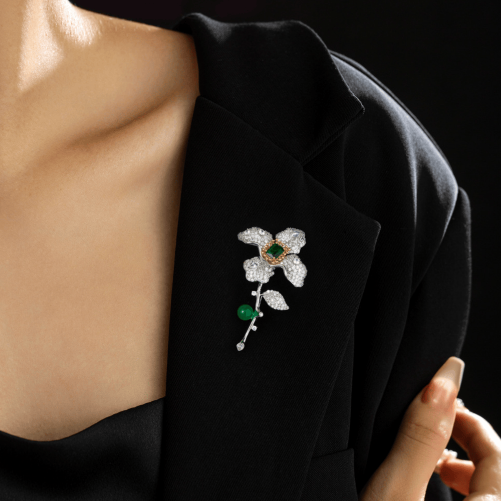 AVELIA Emerald Green Flower Brooch