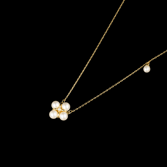 AVELIA Gold Four Leaf Clover Necklace