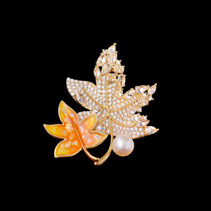 AVELIA Gold Maple Leaf Brooch