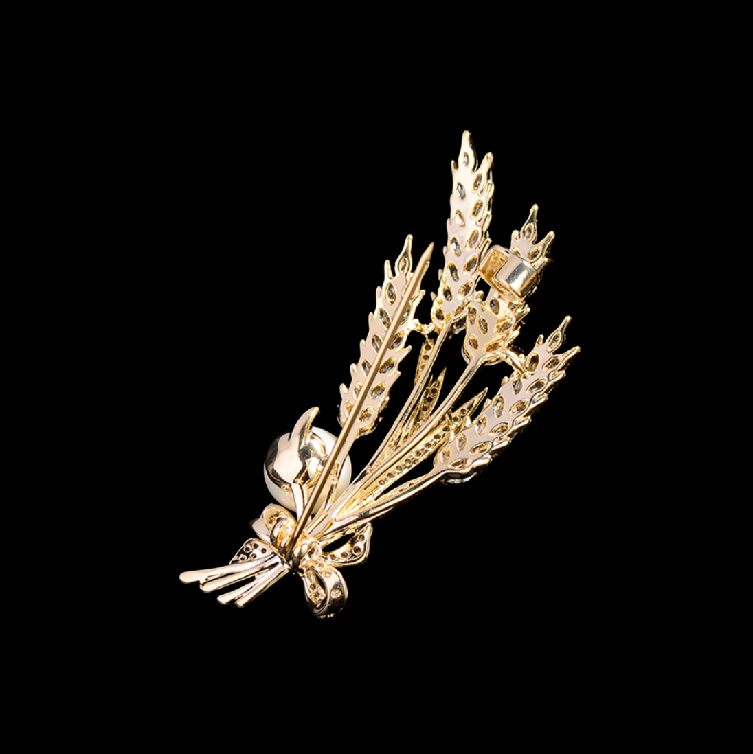 AVELIA Gold Pearl Wheat Brooch