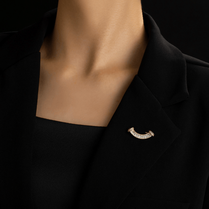 AVELIA Gold Safety Pin Brooch​