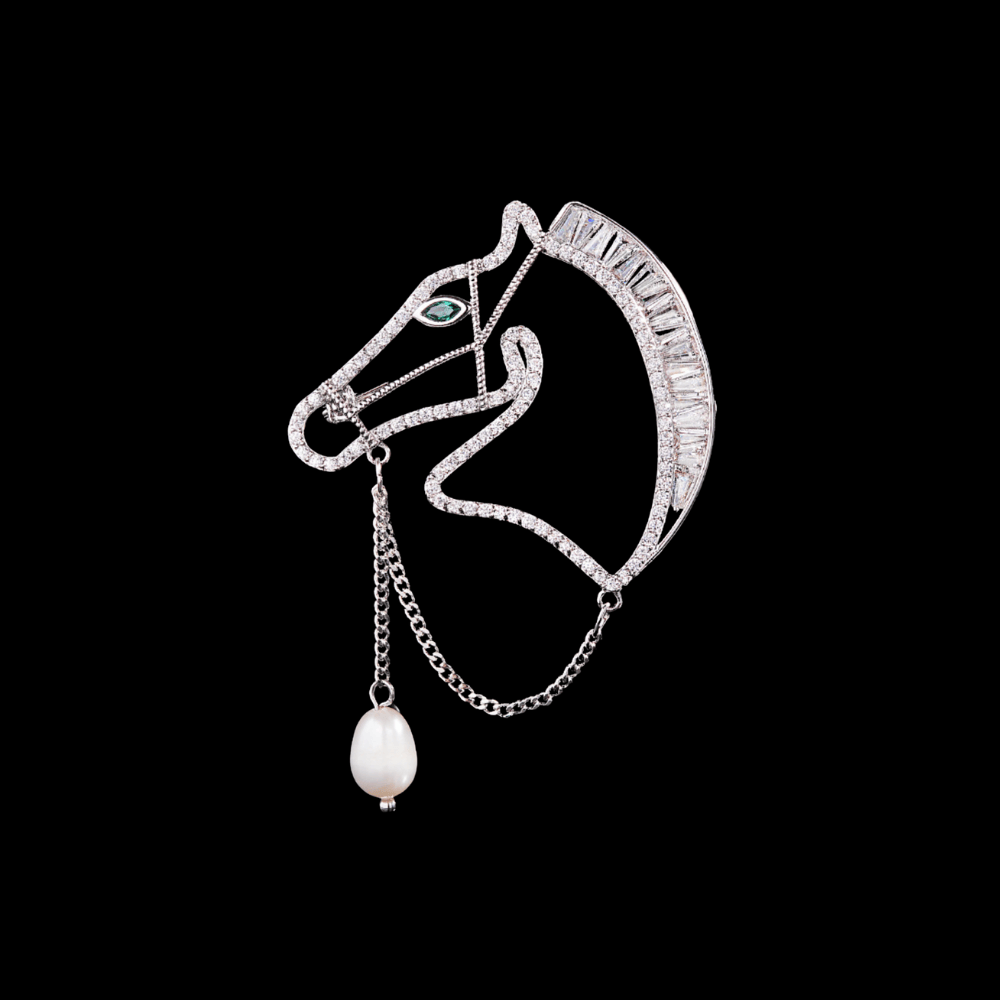 AVELIA Horse Head Brooch