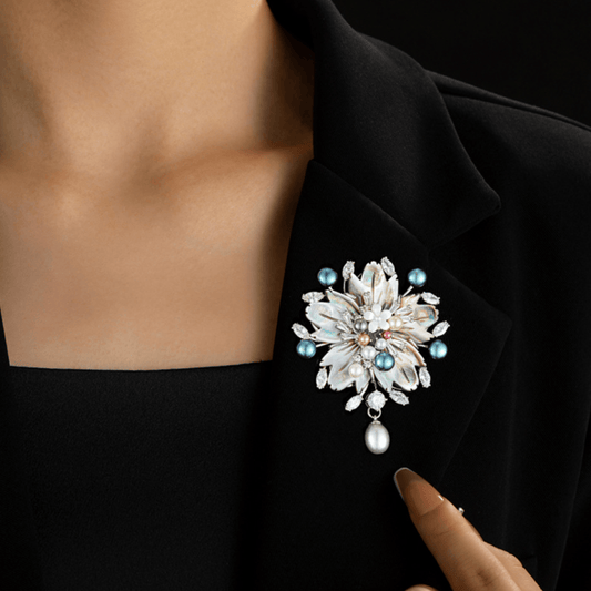 AVELIA Mother Of Pearl Flower Brooch