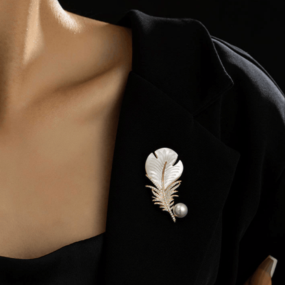 AVELIA Mother of Pearl Feather Brooch