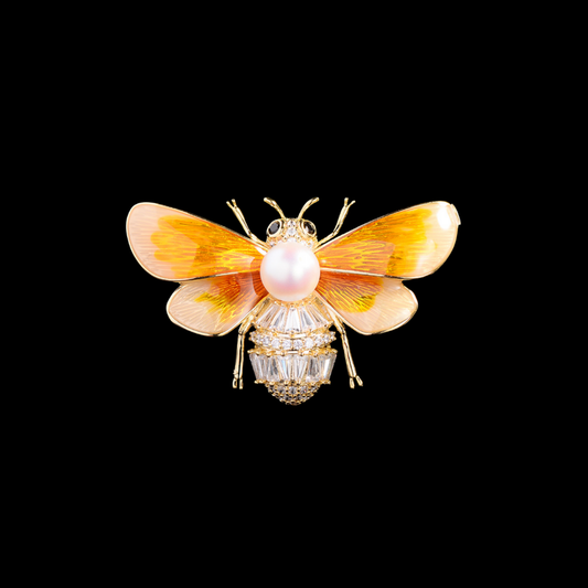 AVELIA Pearl Bee Brooch​
