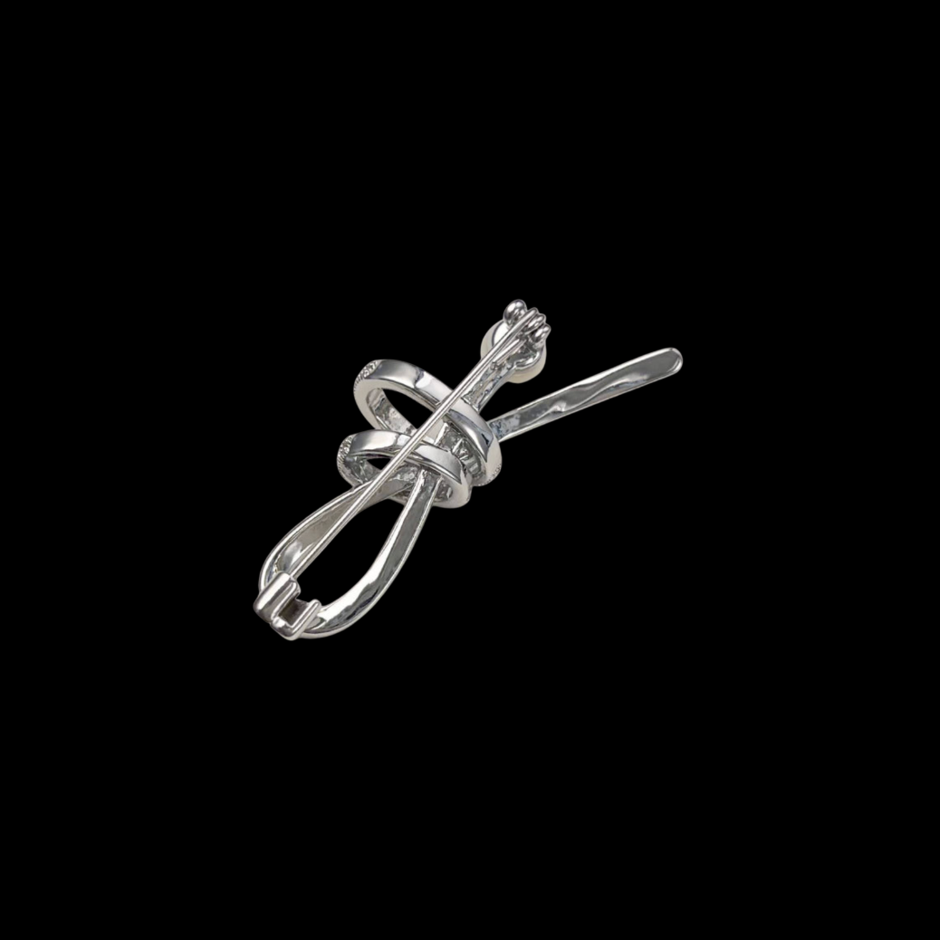 AVELIA Pearl and Crystal Twisted Ribbon Brooch