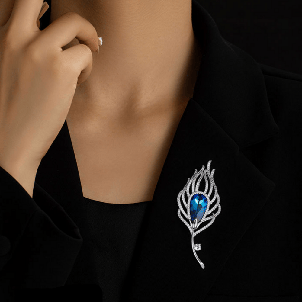AVELIA Silver Feather Brooch​