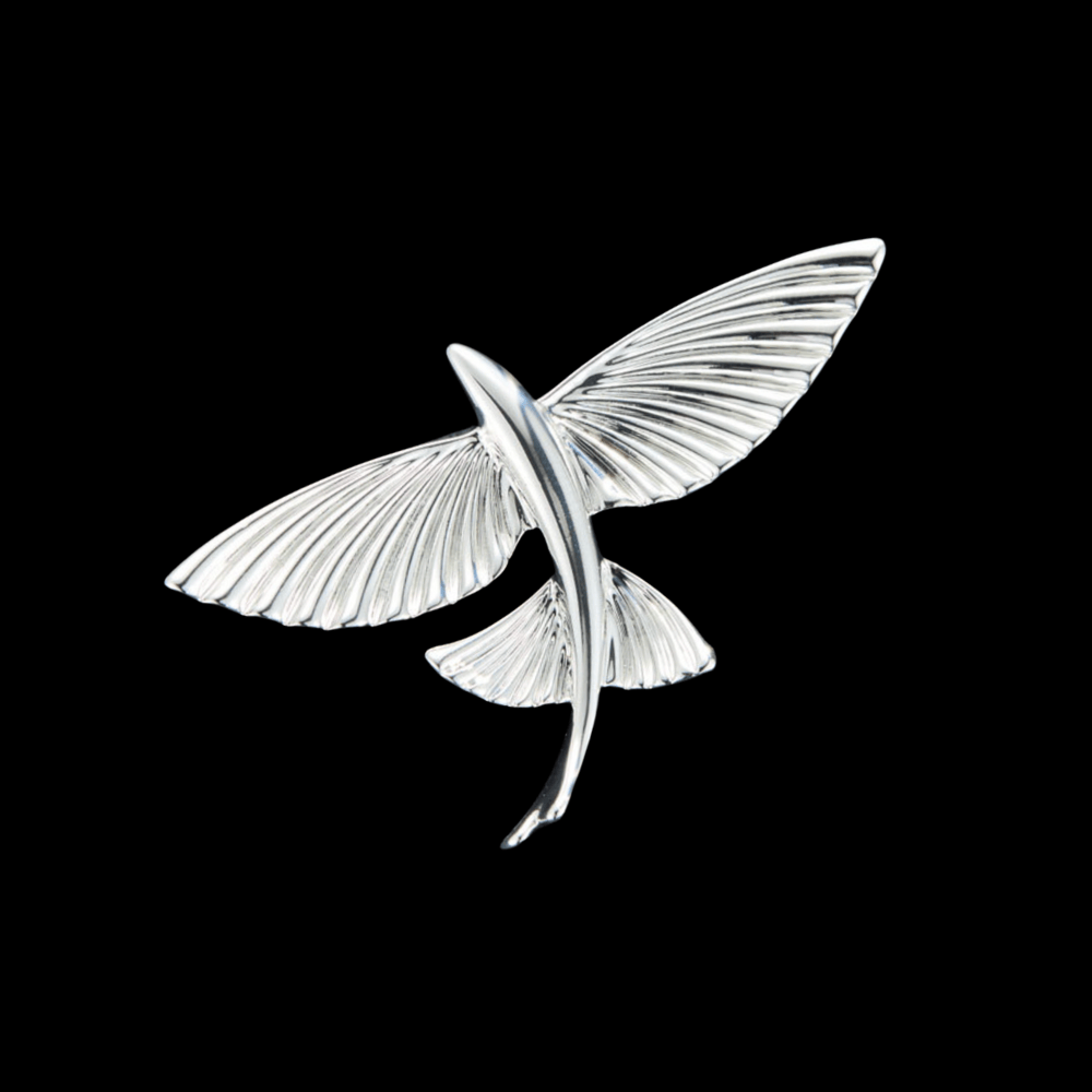 AVELIA Silver Fly Fish Brooch
