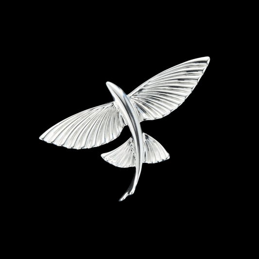 AVELIA Silver Fly Fish Brooch