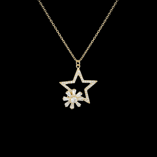 AVELIA Star Necklace​