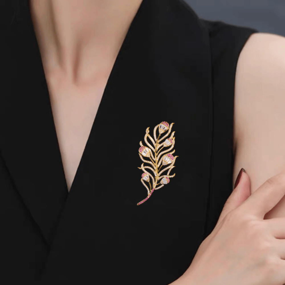 AVELIA Vintage Gold Feather Brooch​