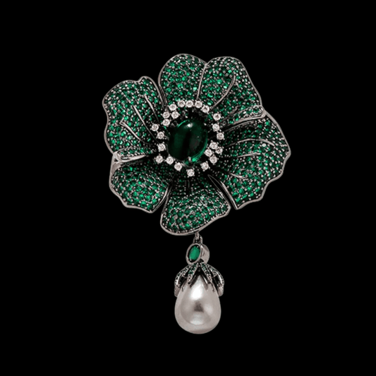 AVELIA Vintage Green Brooch