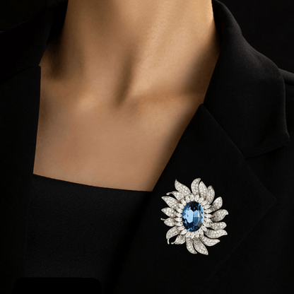 AVELIA Vintage Monet Flower Brooch​