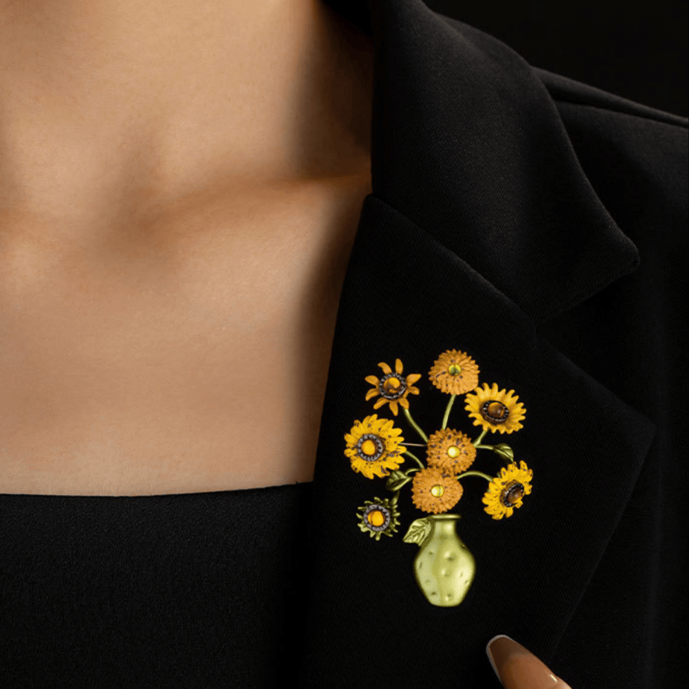 AVELIA Vintage Monet Sunflower Brooch