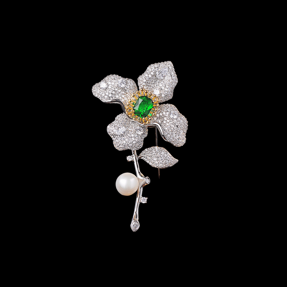 AVELIA Vintage Silver Green Crystal Four Leaf Clover Brooch