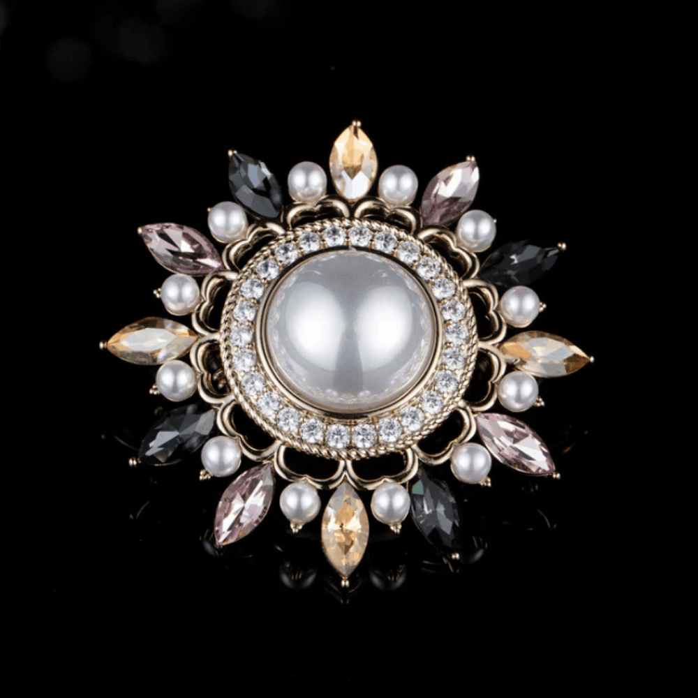 AVELIA Vintage Sunflower Brooch​