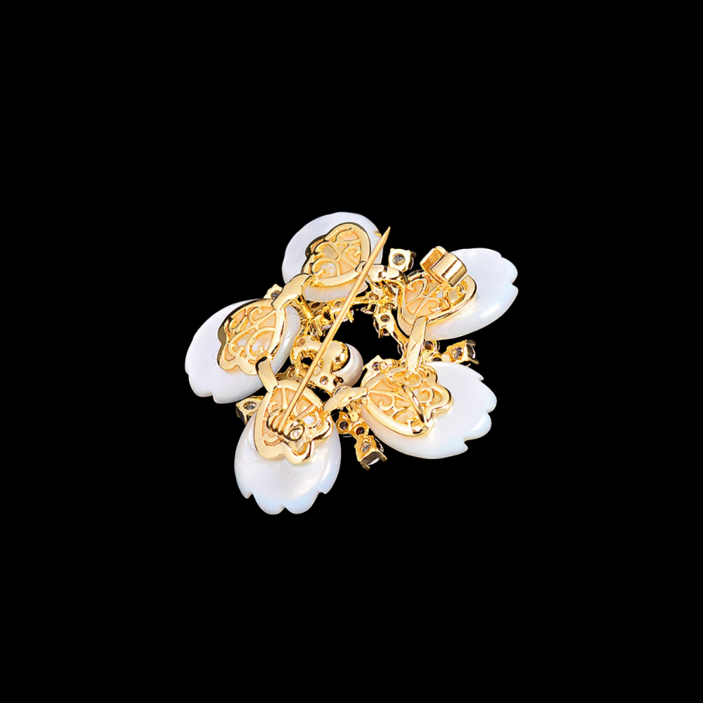 AVELIA Vintage White Mother of Pearl Cherry Blossom Brooch