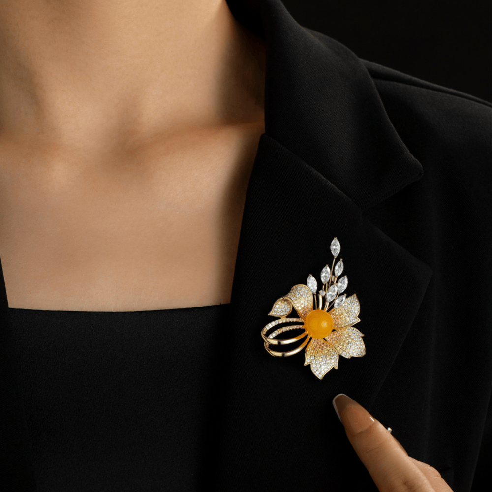 AVELIA Vintage Yellow Flower Brooch