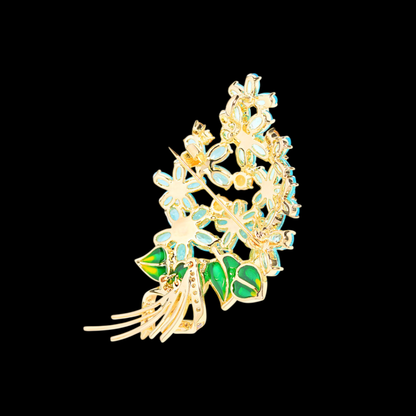 AVELIA Blue Crystal Forget-Me-Not Bouquet Brooch