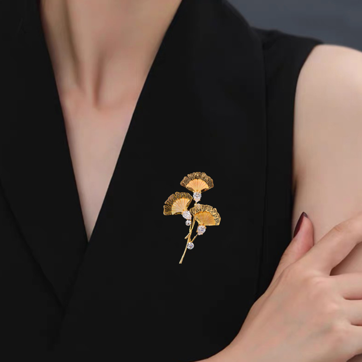 AVELIA Gold Ginkgo Cascade Crystal Brooch