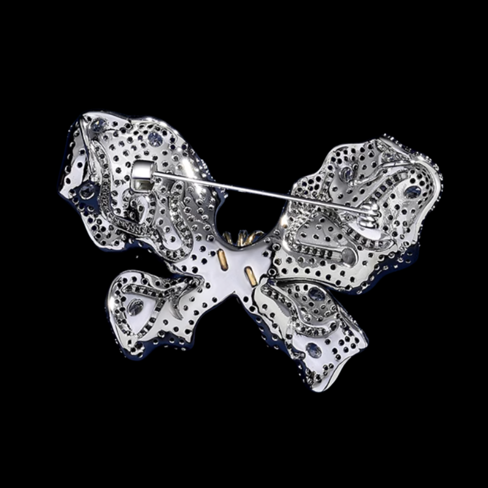 AVELIA Classic Butterfly Grace Pearl Brooch
