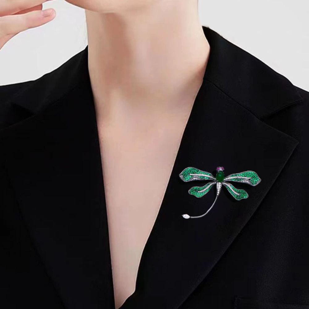 AVELIA Classic Elegance Emerald Dragonfly Brooch