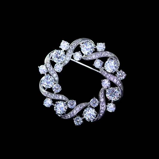AVELIA Fortunelle Twisted Annular Brooch
