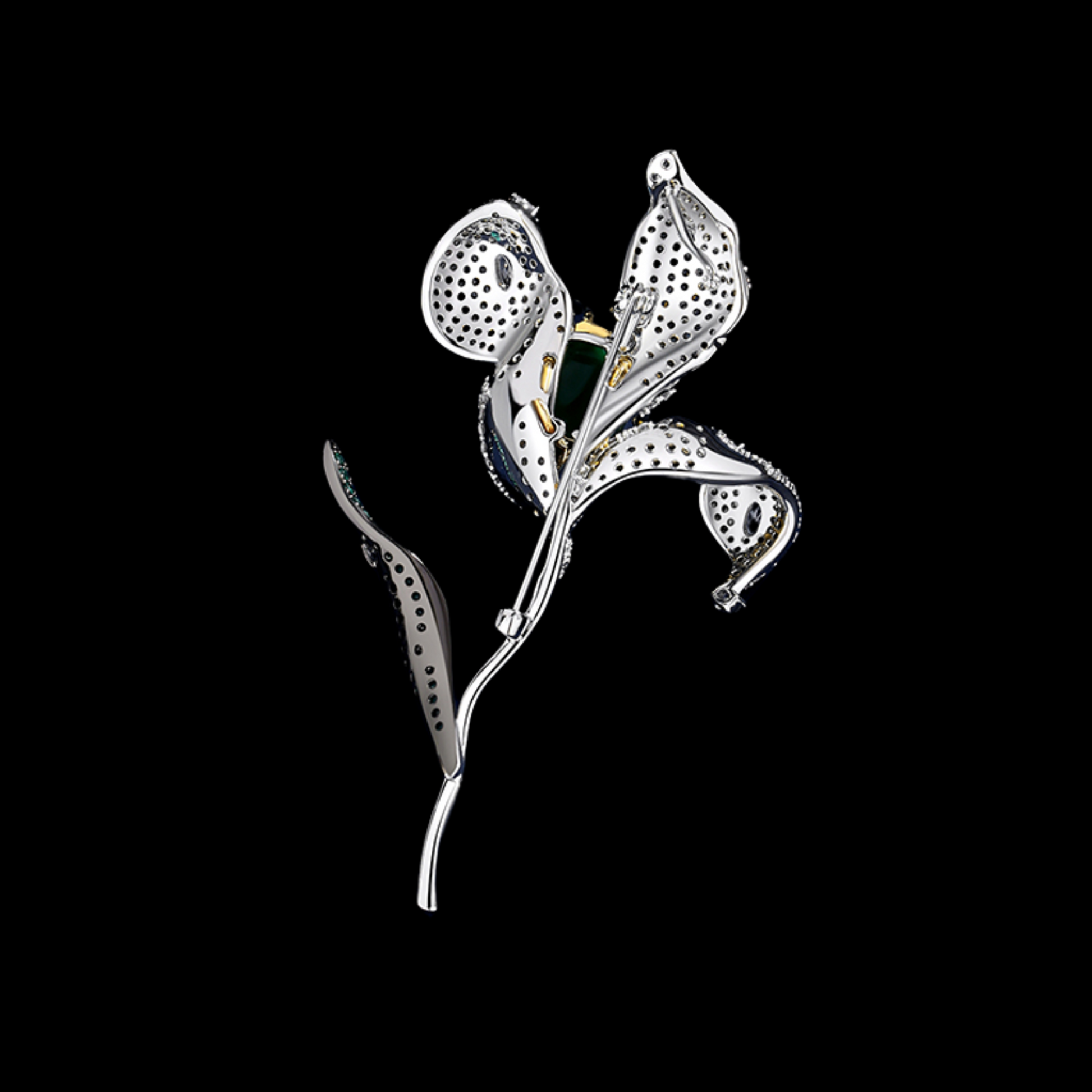 FORTUNELLE Emerald Bloom Grace Brooch - AVELIA JEWELRY