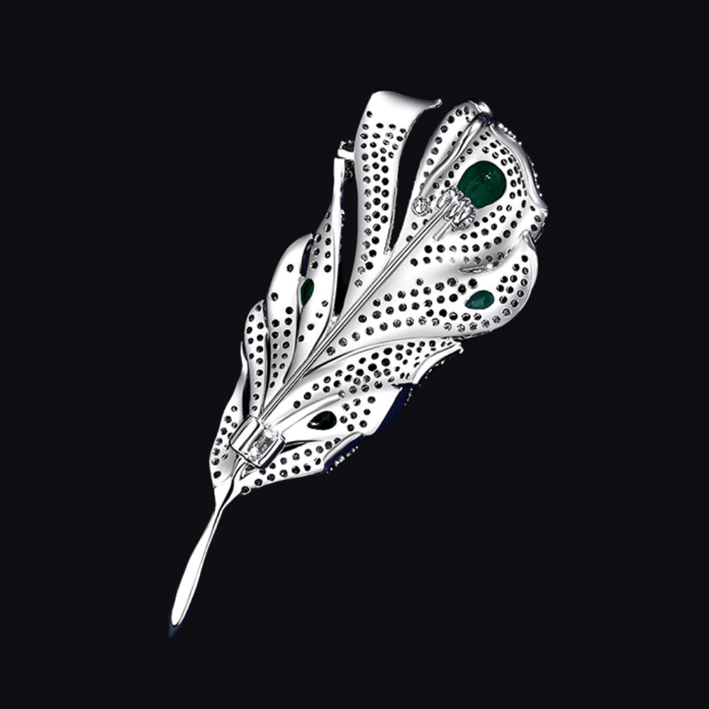 AVELIA Silver Leaf Brooch